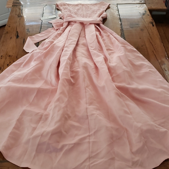 ELIZA J GOWN - Picture 7 of 17